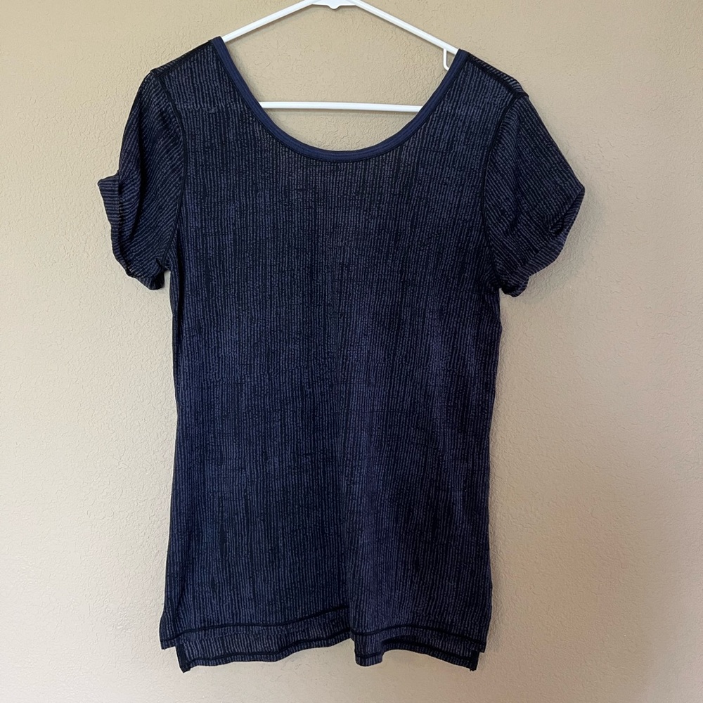 Lululemon Top, Medium, Flowy